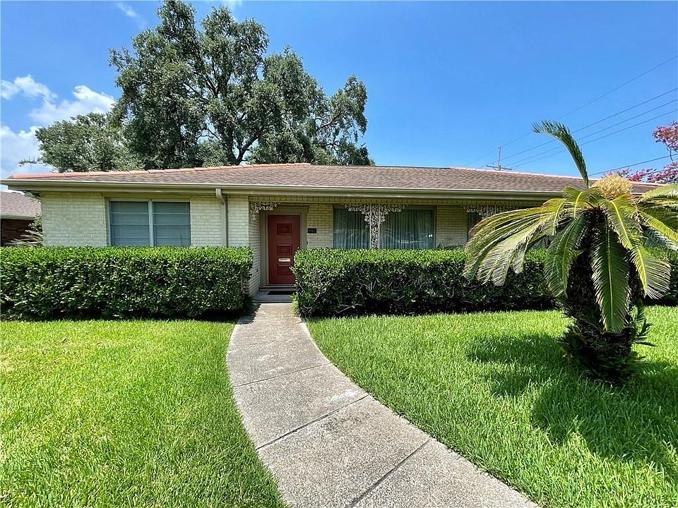 1st image of 840 Bonnabel Blvd