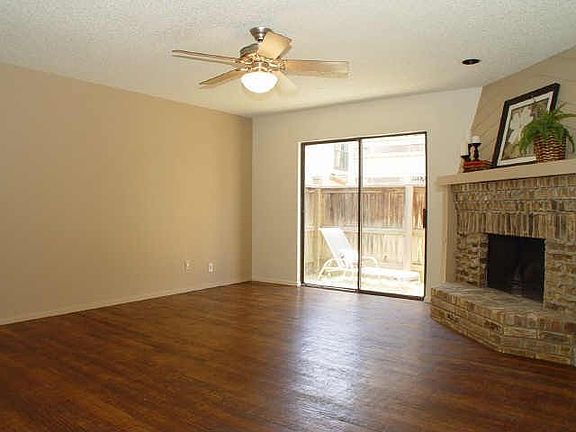 5th image of 5200 Martel Ave APT 8B
