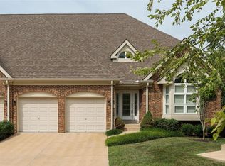 8712 Grants Log Cabin Ln, Saint Louis, MO