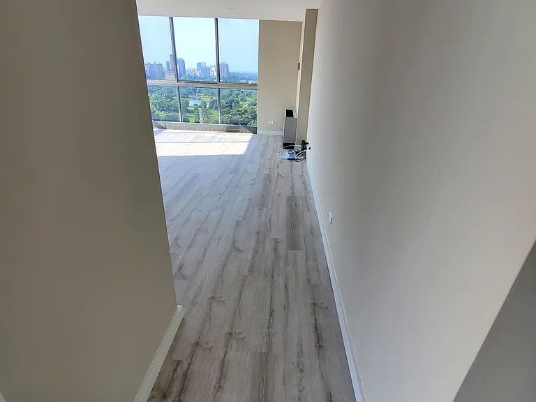 1555 N Dearborn Pkwy #27E — Photo 14