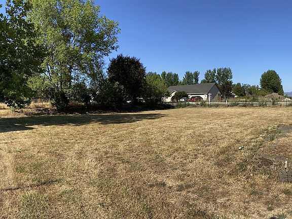 4th image of 0 S 9th St Lot 3
