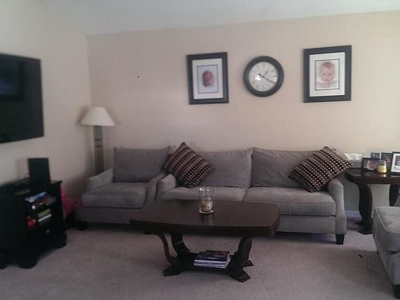 3rd image of 28282 Schram St