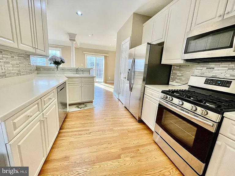 1030 Grand Oak Way — Photo 15