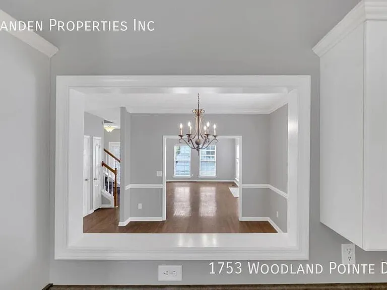 1753 Woodland Pointe Dr — Photo 16