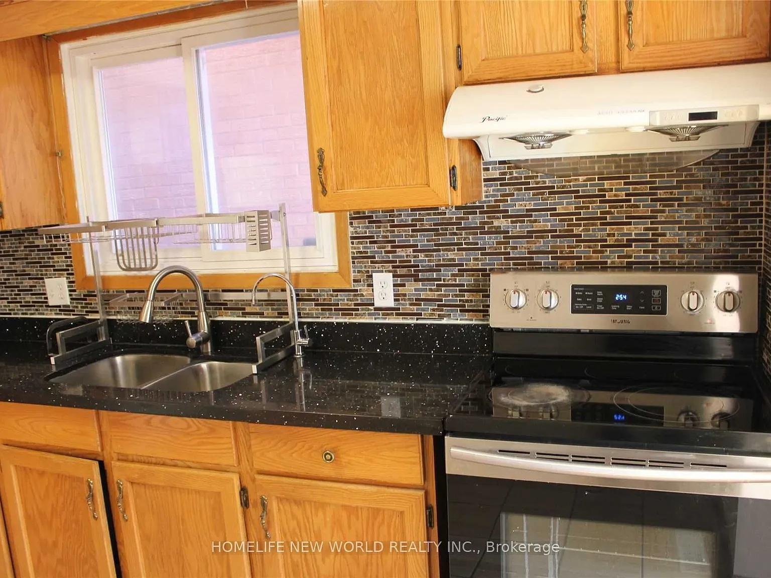 4 bed, $3,300 — Photo 4