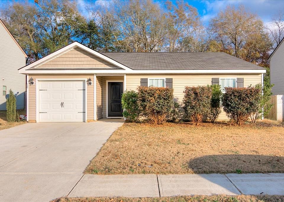 1st image of 685 Fox Haven Drive