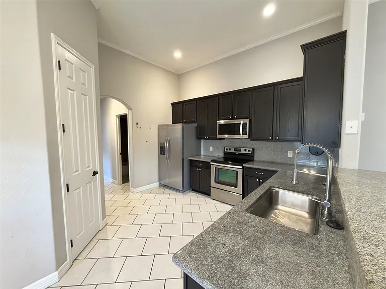 216 Anne Louise Dr #A — Photo 8