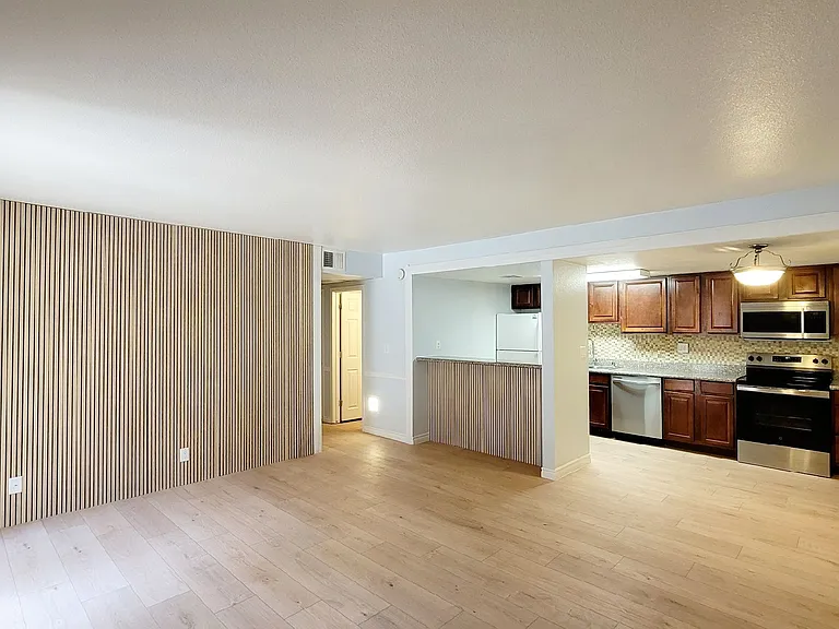 4960 Indian River Dr #467 — Photo 8