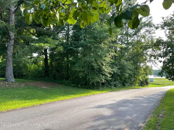 McKelvey St, Dadeville, AL 36853