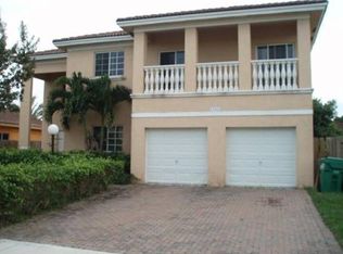 15812 SW 147th Ln, Miami, FL 33196