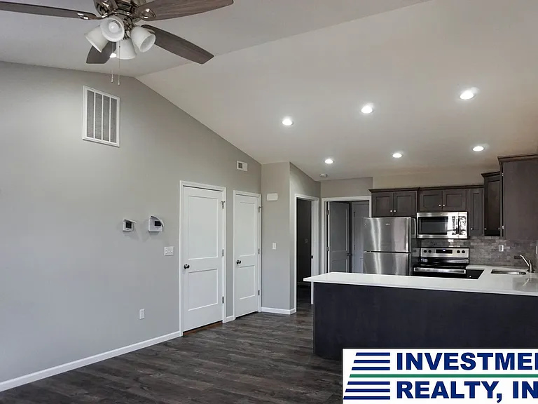 1500 Saint Marias St — Photo 10