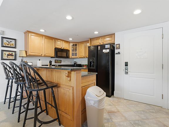 5th image of 19 Village Lodge Road #409