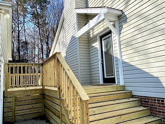 3rd image of 408 Dunwoody Dr