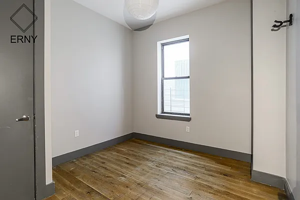 Rented by ERNY LLC | media 9