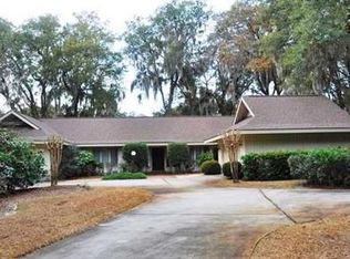 25 Romerly Rd, Savannah, GA 31411
