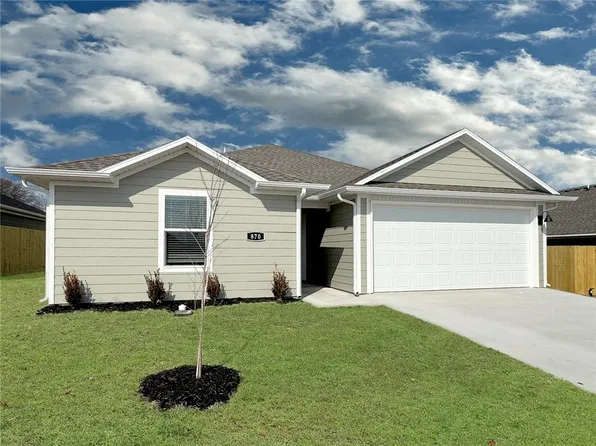 990 Hudson St, Prairie Grove, AR 72753