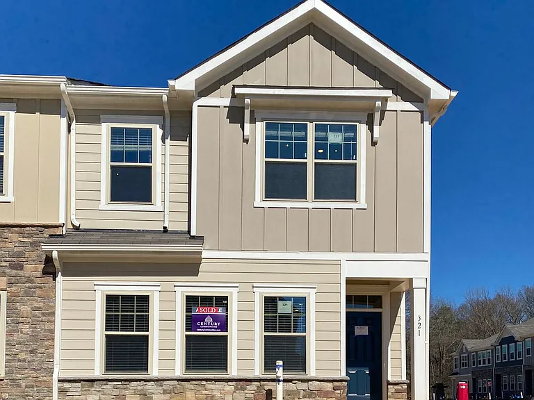 305 Planters Trace Ln — Photo 9