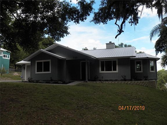 2nd image of 715 4th St