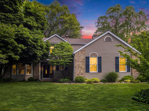 50524 Weeping Willow Run E, Granger, IN 46530