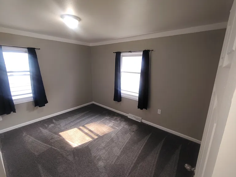 5932 Katherine Ave — Photo 14