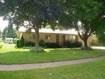2nd image of 10520 Cindy Jo Ave