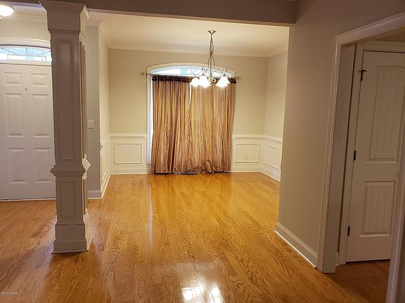 4th image of 198 Stone Brooke Dr
