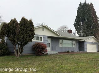 1506 M St, Springfield, OR 97477