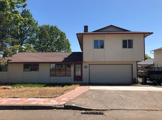 18780 Boynton St, Oregon City, OR 97045
