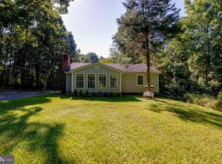 382 Buggy Ln, Rochelle, VA 22738