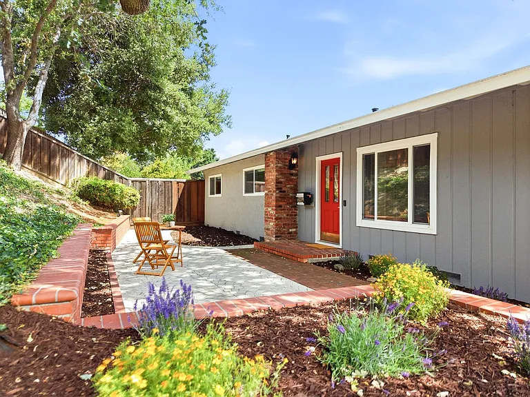 930 Sousa Dr — Photo 20