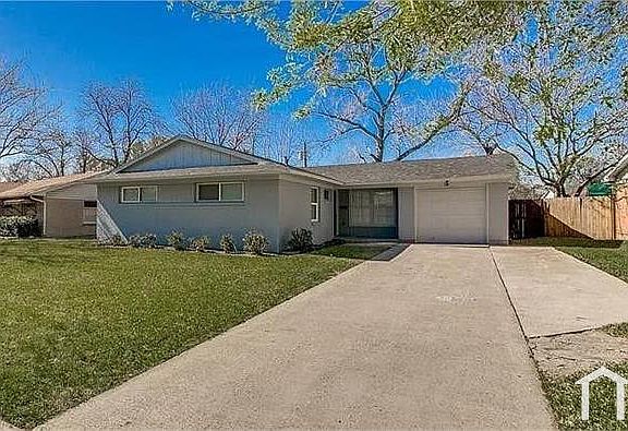 3rd image of 13375 Glenside Dr