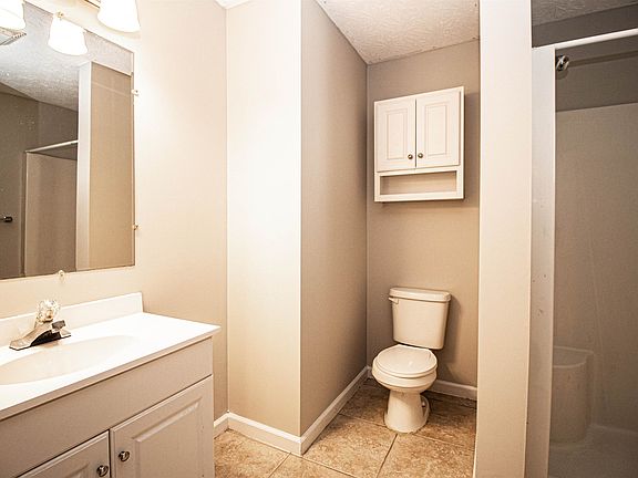 5th image of 2234 Pollard Rd