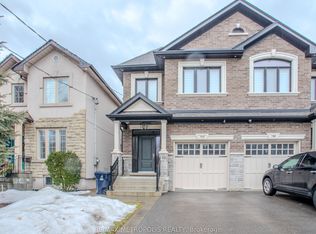 79 Laburnham Ave #Basement, Etobicoke, ON M8W 1S6