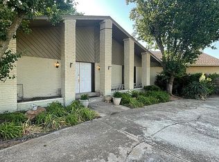 12701 Burlingame Ave, Oklahoma City, OK 73120