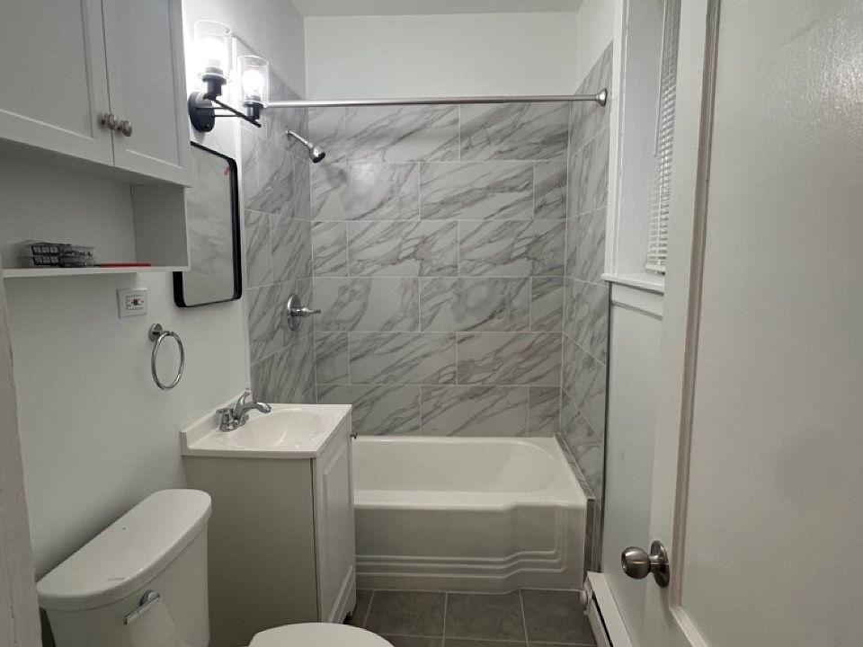 1st image of 4652 G St Floor 1