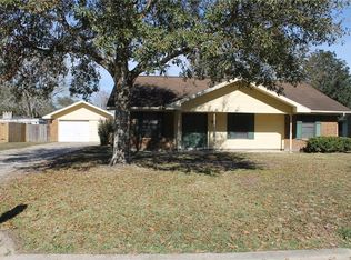 124 E Greenway St, Lake Charles, LA 70605
