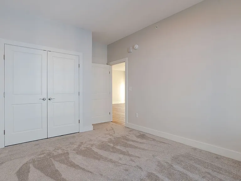 16 Sullivan St — Photo 10