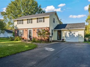 143 London Rd, Webster, NY 14580