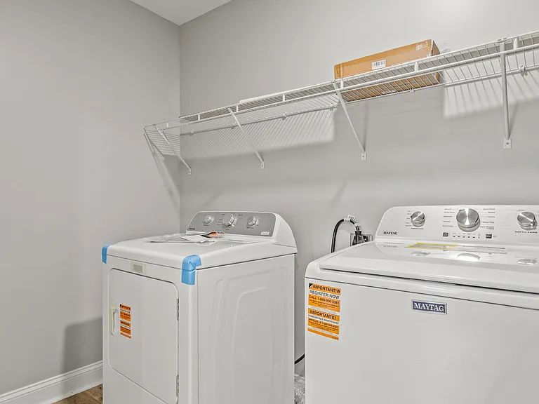 Brand new washer & dryer.