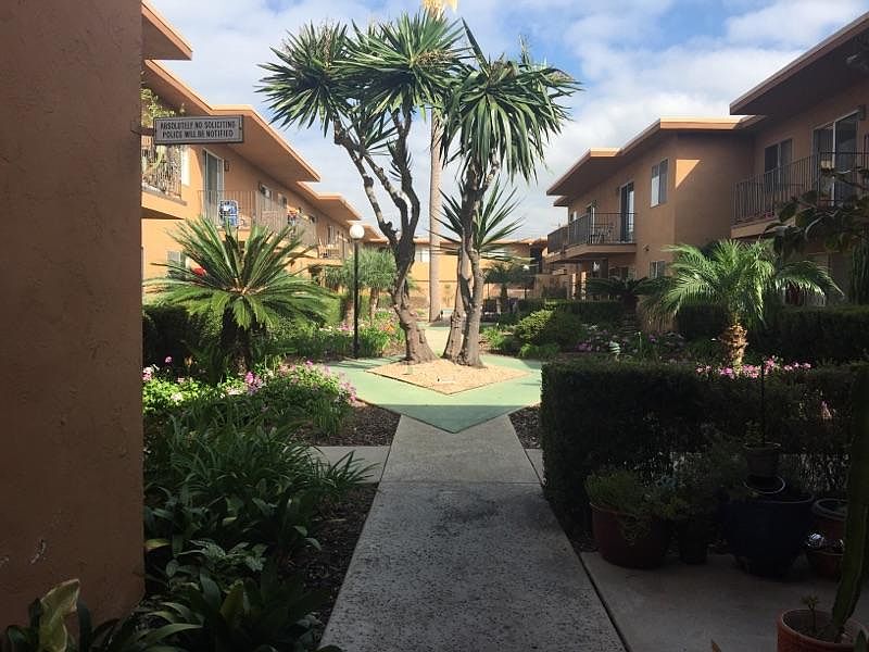 1st image of 561 Park Way APT 23
