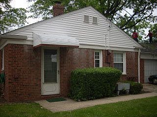 2nd image of 268 E 235th St #146