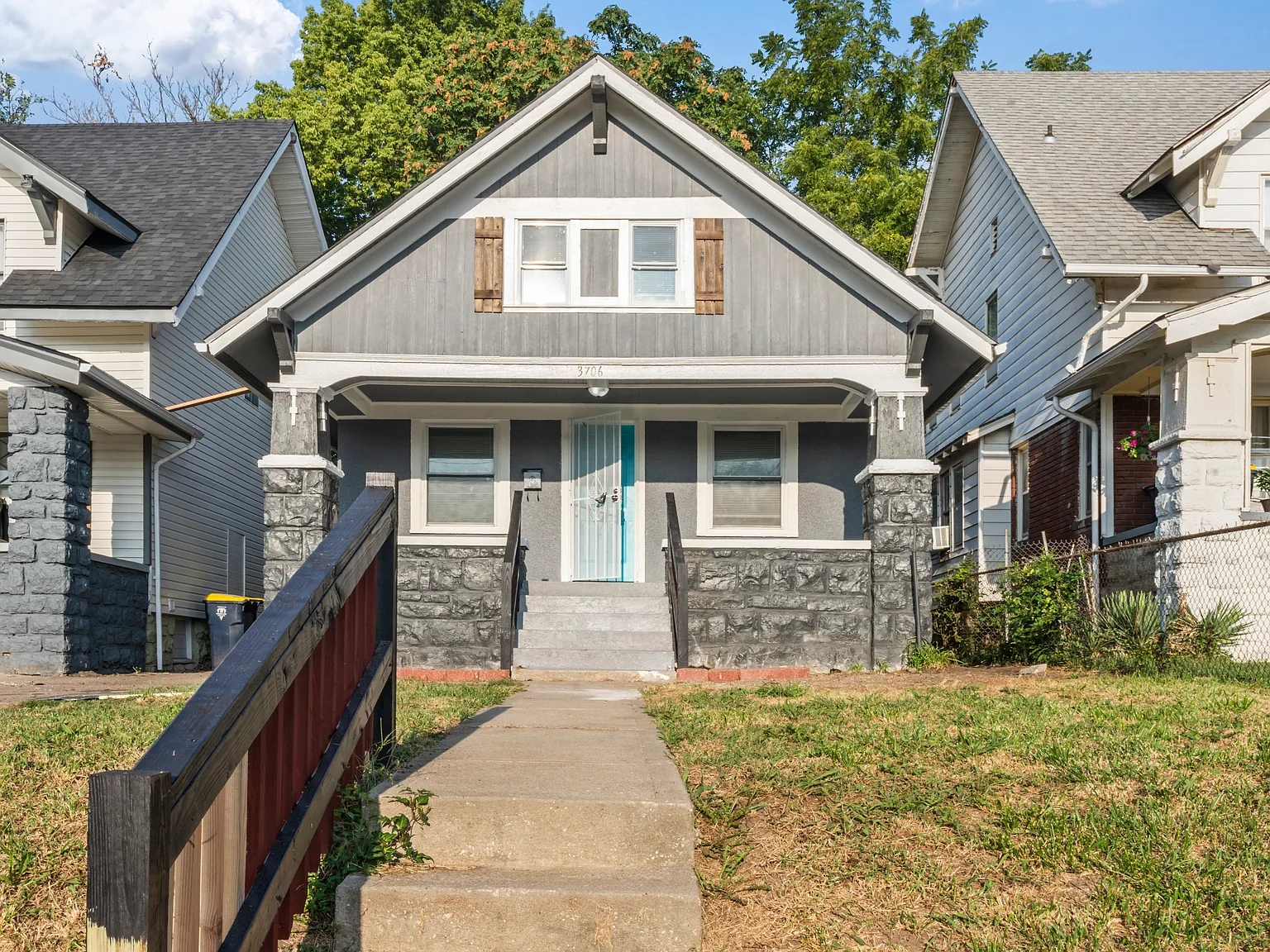 5 bed, 1712 sqft, $1,950 — Photo 2