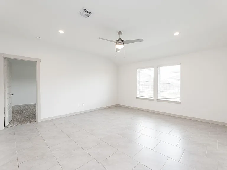 28926 Yachting Point Ln — Photo 12