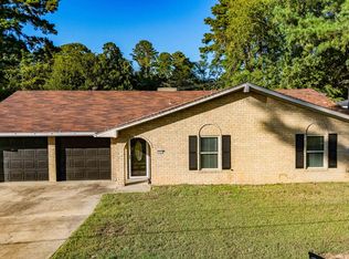 1317 Carnegie Dr, Longview, TX 75601