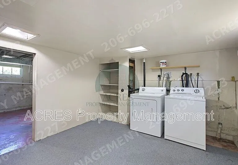 15446 21st Ave SW — Photo 32