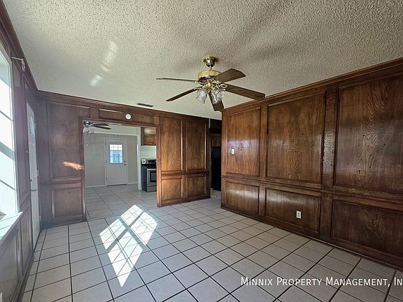 4th image of 812 W 30th St