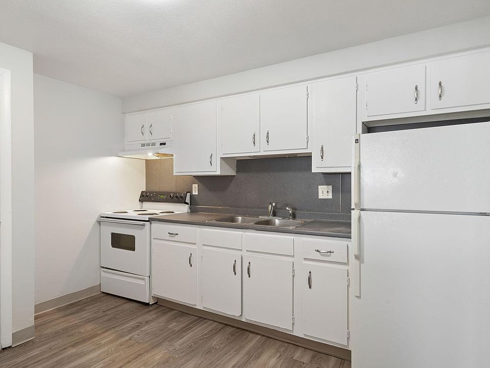 1st image of 266-20 Fruit Hill Ave