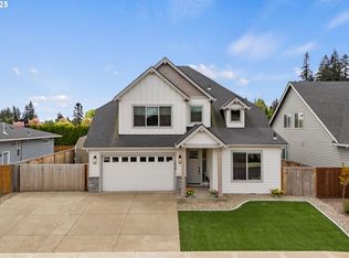 1039 NE 15th Ave, Canby, OR 97013