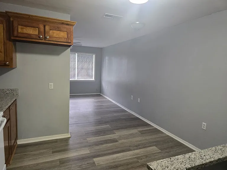 204 County Road 2877 — Photo 1