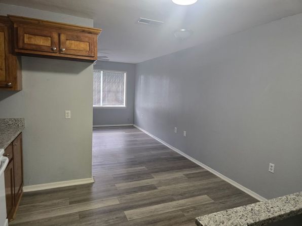204 County Road 2877